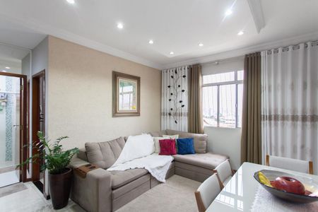 Sala de apartamento à venda com 3 quartos, 65m² em Serrano, Belo Horizonte