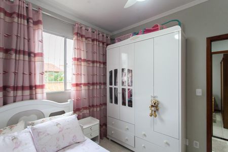 Apartamento à venda com 65m², 3 quartos e 1 vagaQuarto 2