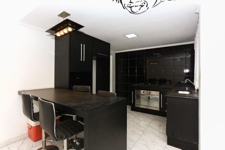 Cozinha de casa para alugar com 1 quarto, 70m² em Penha de França, São Paulo