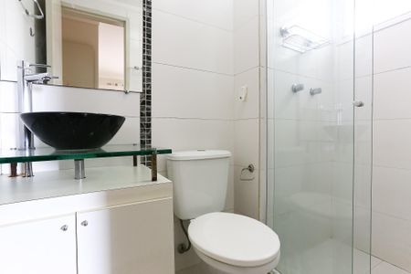 Apartamento à venda com 56m², 2 quartos e 1 vaga Apartamento à venda com 56m², 2 quartos e 1 vagaBanheiro da Suíte