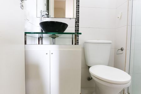 Apartamento à venda com 56m², 2 quartos e 1 vaga Apartamento à venda com 56m², 2 quartos e 1 vagaBanheiro da Suíte