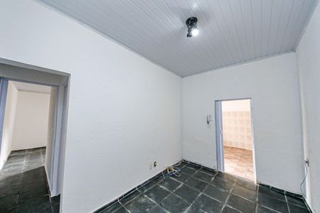 Sala de casa para alugar com 2 quartos, 75m² em Vila Carrão, São Paulo