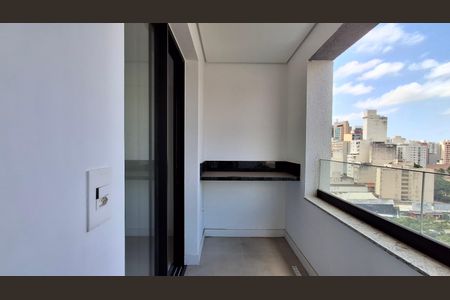 Varanda de kitnet/studio para alugar com 1 quarto, 43m² em Centro, Campinas