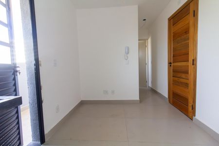 Sala/Cozinha de apartamento para alugar com 1 quarto, 37m² em Vila Esperança, São Paulo