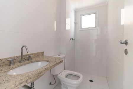 Apartamento à venda com 108m², 4 quartos e 3 vagas Apartamento à venda com 108m², 4 quartos e 3 vagasBanheiro da Suíte 1