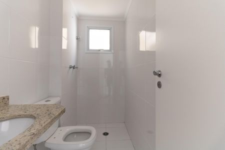 Apartamento à venda com 108m², 4 quartos e 3 vagas Apartamento à venda com 108m², 4 quartos e 3 vagasBanheiro da Suíte 1