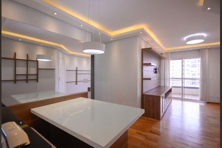 Apartamento à venda com 87m², 3 quartos e 2 vagas Apartamento à venda com 87m², 3 quartos e 2 vagasSala