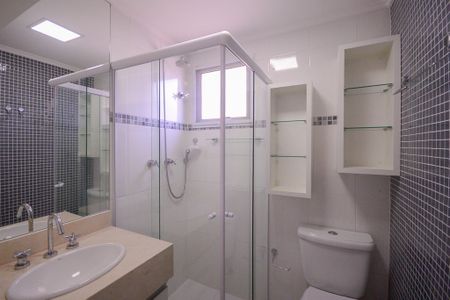 Apartamento à venda com 87m², 3 quartos e 2 vagas Apartamento à venda com 87m², 3 quartos e 2 vagasBanheiro da Suite