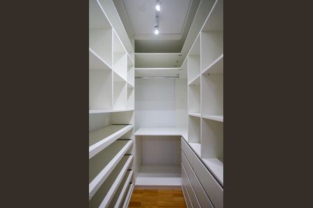 Apartamento à venda com 87m², 3 quartos e 2 vagas Apartamento à venda com 87m², 3 quartos e 2 vagasQuarto 3 - Suite (Closset)