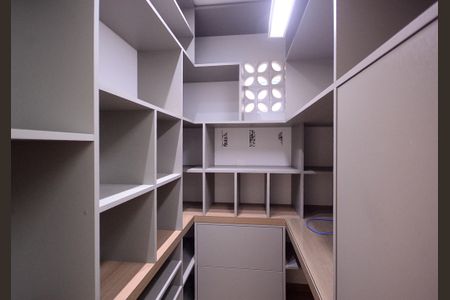 Apartamento à venda com 87m², 3 quartos e 2 vagas Apartamento à venda com 87m², 3 quartos e 2 vagasEscritório