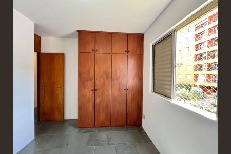 Quarto 1 de apartamento para alugar com 3 quartos, 75m² em Chácara da Barra, Campinas