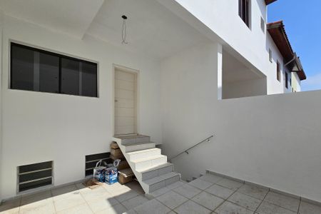 Casa à venda com 192m², 3 quartos e 4 vagas Casa à venda com 192m², 3 quartos e 4 vagasVaranda