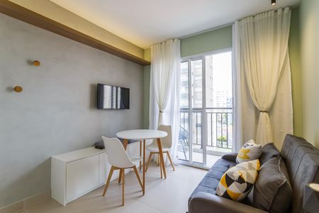 Sala de apartamento para alugar com 1 quarto, 30m² em Vila Olímpia, São Paulo