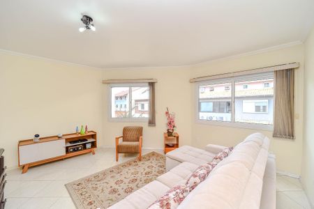 Casa de condomínio à venda com 221m², 4 quartos e 4 vagas Casa de condomínio à venda com 221m², 4 quartos e 4 vagasSala 2