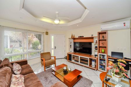 Sala de casa de condomínio à venda com 4 quartos, 221m² em Sarandi, Porto Alegre