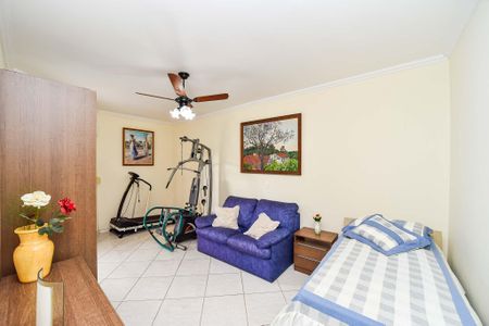 Casa de condomínio à venda com 221m², 4 quartos e 4 vagas Casa de condomínio à venda com 221m², 4 quartos e 4 vagasQuarto 2