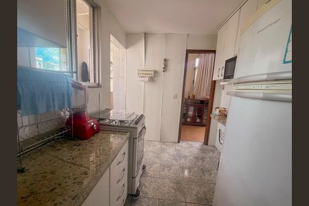 Apartamento para alugar com 60m², 2 quartos e 1 vaga Apartamento para alugar com 60m², 2 quartos e 1 vagaCozinha