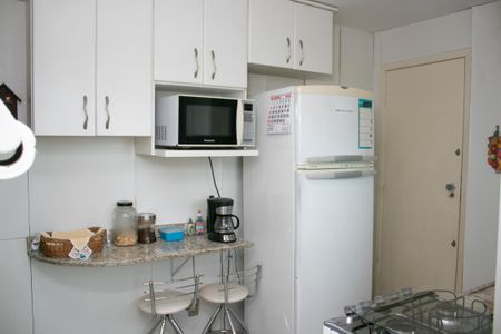 Apartamento para alugar com 60m², 2 quartos e 1 vaga Apartamento para alugar com 60m², 2 quartos e 1 vagaCozinha