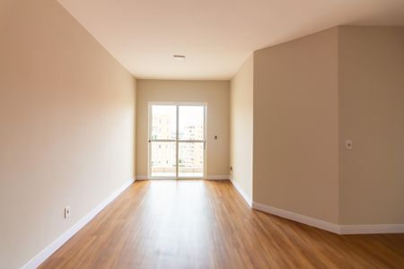 Sala  de apartamento à venda com 2 quartos, 58m² em Piratininga, Osasco