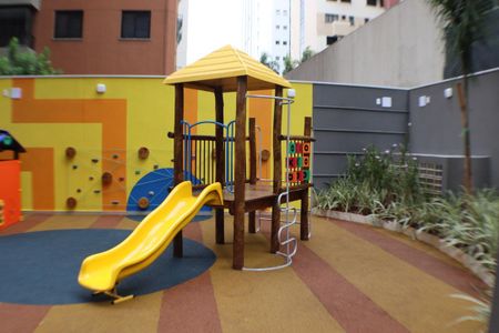 Apartamento para alugar com 52m², 1 quarto e 1 vaga Apartamento para alugar com 52m², 1 quarto e 1 vagaÁrea comum - Playground