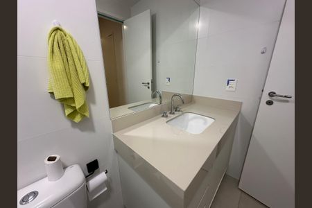 Apartamento para alugar com 52m², 1 quarto e 1 vaga Apartamento para alugar com 52m², 1 quarto e 1 vagaBanheiro da Suíte