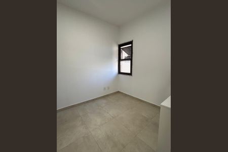 Apartamento à venda com 193m², 6 quartos e 2 vagasQuarto