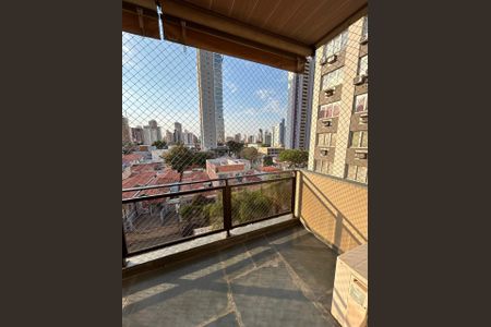 Apartamento à venda com 193m², 6 quartos e 2 vagasVaranda