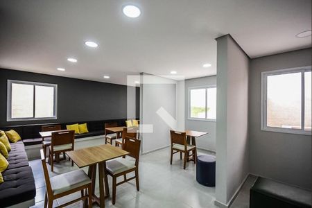 Apartamento à venda com 36m², 2 quartos e 1 vaga Apartamento à venda com 36m², 2 quartos e 1 vagaÁrea comum - Salão de festas