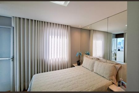 Apartamento à venda com 82m², 3 quartos e 2 vagas Apartamento à venda com 82m², 3 quartos e 2 vagasQuarto 2