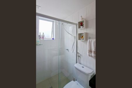 Apartamento à venda com 82m², 3 quartos e 2 vagas Apartamento à venda com 82m², 3 quartos e 2 vagasBanheiro da Suíte 2