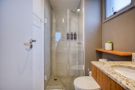 Banheiro Social de apartamento para alugar com 1 quarto, 23m² em Indianópolis, São Paulo