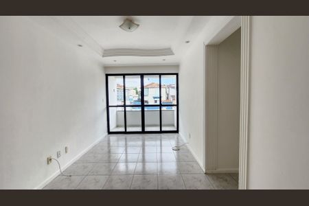 Sala de apartamento para alugar com 2 quartos, 75m² em Barbalho, Salvador