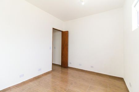 Quarto de casa para alugar com 1 quarto, 34m² em Parque Savoy City, São Paulo