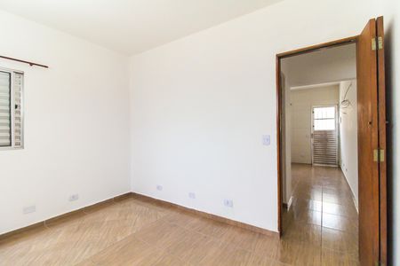 Quarto de casa para alugar com 1 quarto, 34m² em Parque Savoy City, São Paulo