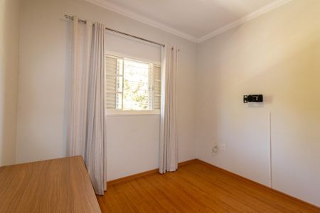 Casa à venda com 242m², 4 quartos e 4 vagasQuarto 4