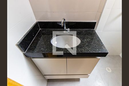 Banheiro Social de kitnet/studio para alugar com 1 quarto, 24m² em Vila Prudente, São Paulo