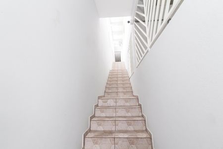 Apartamento para alugar com 70m², 1 quarto e sem vagaEscada