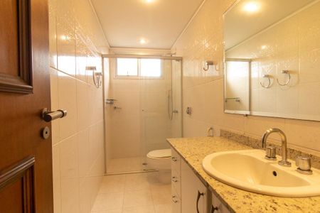 Apartamento para alugar com 160m², 3 quartos e 2 vagasBanheiro Social