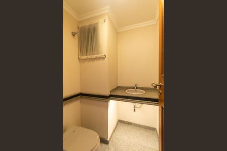 Apartamento para alugar com 160m², 3 quartos e 2 vagasLavabo