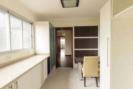 Apartamento para alugar com 160m², 3 quartos e 2 vagasCozinha e Área de Serviço