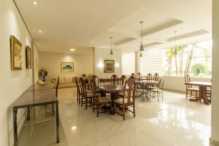 Apartamento para alugar com 160m², 3 quartos e 2 vagasÁrea comum - Salão de festas