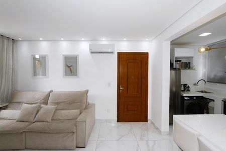 Sala de apartamento à venda com 2 quartos, 56m² em Camargos, Belo Horizonte