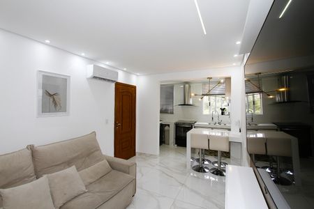 Sala de apartamento à venda com 2 quartos, 56m² em Camargos, Belo Horizonte