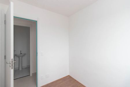 Quarto 1 de apartamento para alugar com 2 quartos, 32m² em Parque Novo Mundo, São Paulo
