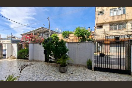 Apartamento à venda com 60m², 2 quartos e 1 vaga Apartamento à venda com 60m², 2 quartos e 1 vagaHall de entrada