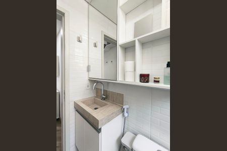 Banheiro Social de apartamento para alugar com 2 quartos, 56m² em Recanto Quarto Centenario, Jundiaí