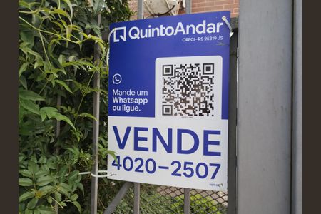 Apartamento à venda com 55m², 2 quartos e 1 vaga Apartamento à venda com 55m², 2 quartos e 1 vagaPlaquinha