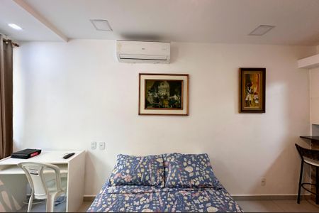 Sala/Quarto de apartamento à venda com 1 quarto, 28m² em Centro, Rio de Janeiro