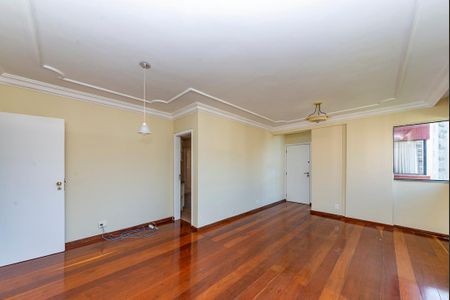 Apartamento à venda com 100m², 3 quartos e 2 vagas Apartamento à venda com 100m², 3 quartos e 2 vagasSala