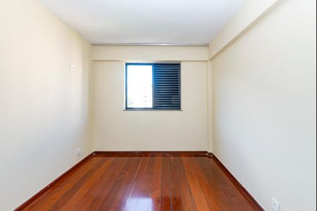 Apartamento à venda com 100m², 3 quartos e 2 vagas Apartamento à venda com 100m², 3 quartos e 2 vagasQuarto 3
